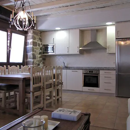 Casa Del Tío Benito 2h Сasa de vacaciones Molinos de Duero